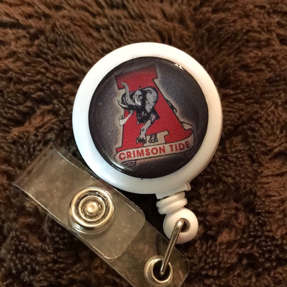 Jewelry - Crimson Tide 1 badge reel
